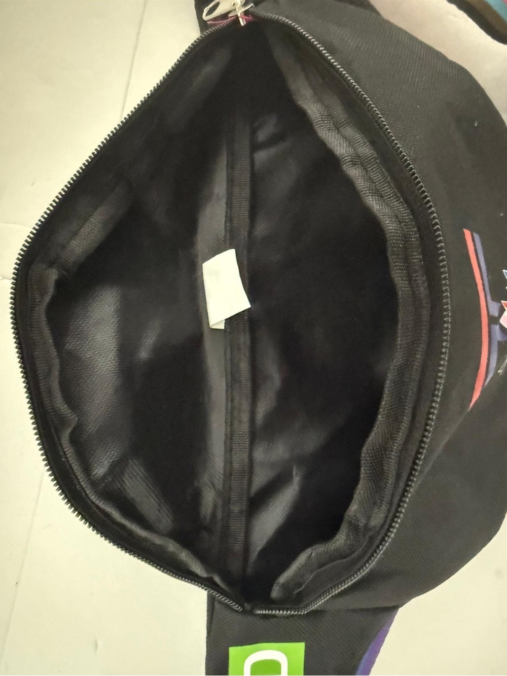 Success Brands Rainbow Strap Belt Bag Fanny Pack Crossbody Black - Picture 3 of 8